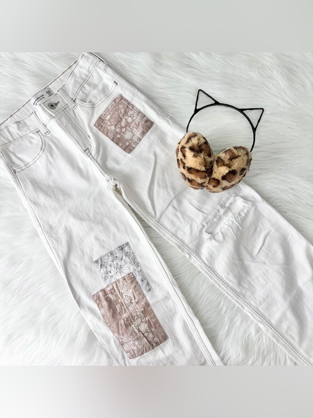 Bundle Girls Abercrombie Jeans + Cat Ears Cheetah Earmuffs